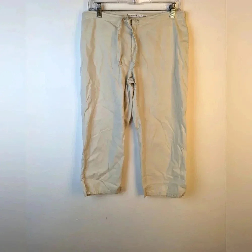 Tommy Hilfiger Cropped Pants - 6